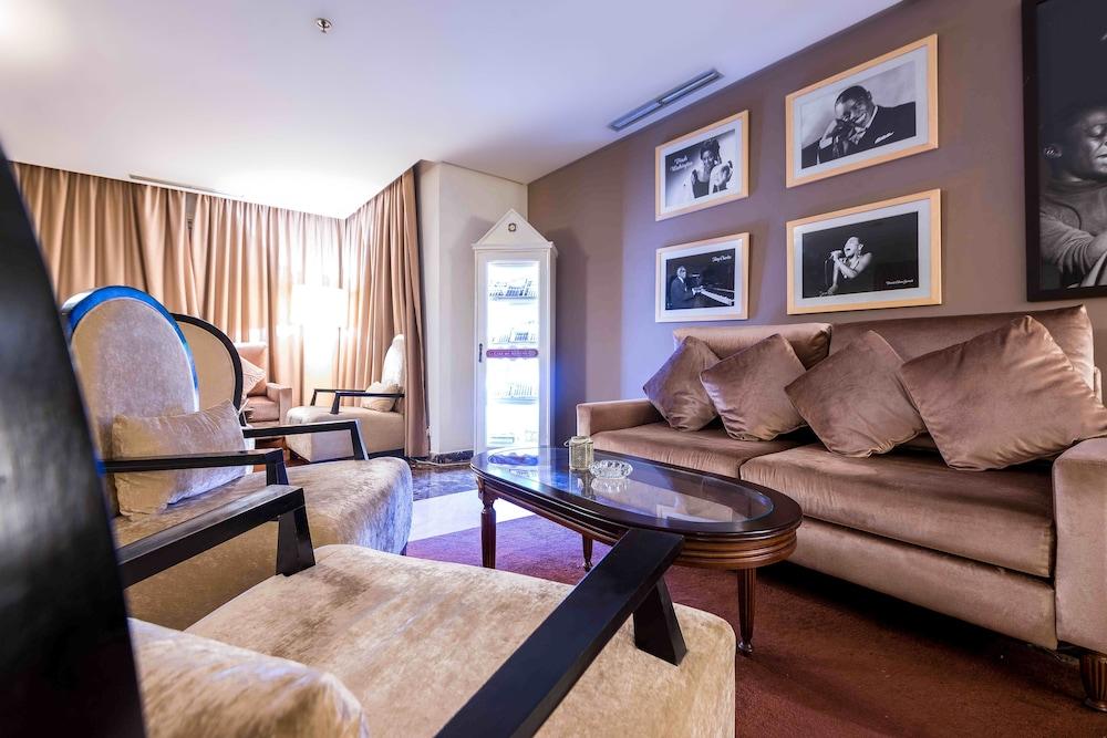 Farah Hotel
